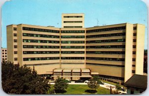 VINTAGE POSTCARD GRACE-NEW HAVEN COMMUNITY HOSPITAL AT NEW HAVEN CONN 1956