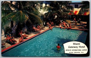 Vtg Miami Springs Florida FL Miami Gateway Hotel Swimming Pool 1960s Postcard