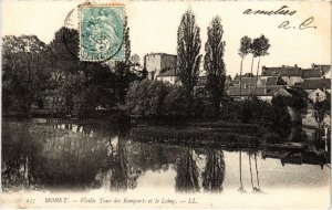 CPA MORET-sur-LOING Vieille Tour des Remparts et le Loing (1299830)