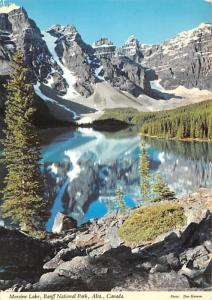 Moraine Lake, Banff National Park - Alta, Canada