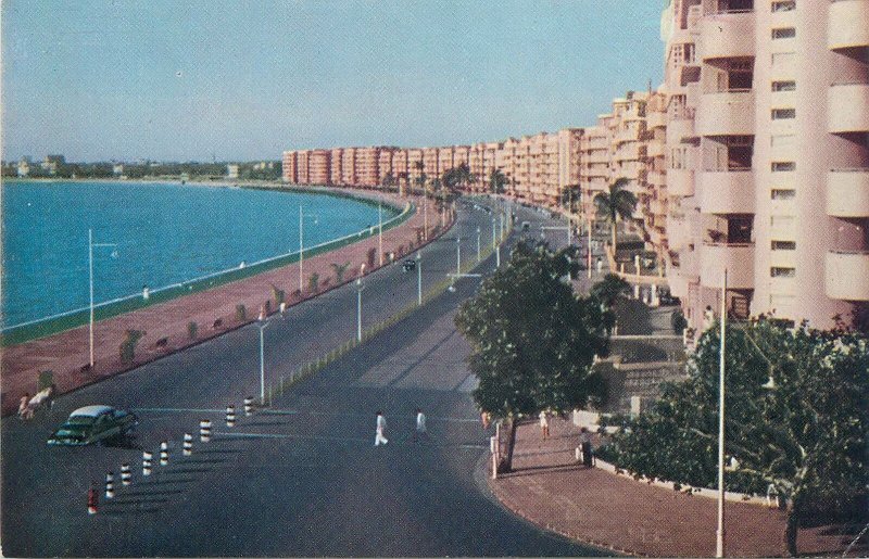 Postcard India Bombay Marine Drive