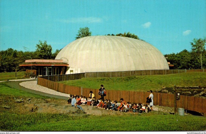 Connecticut Rocky Hill Dinosaur State Park