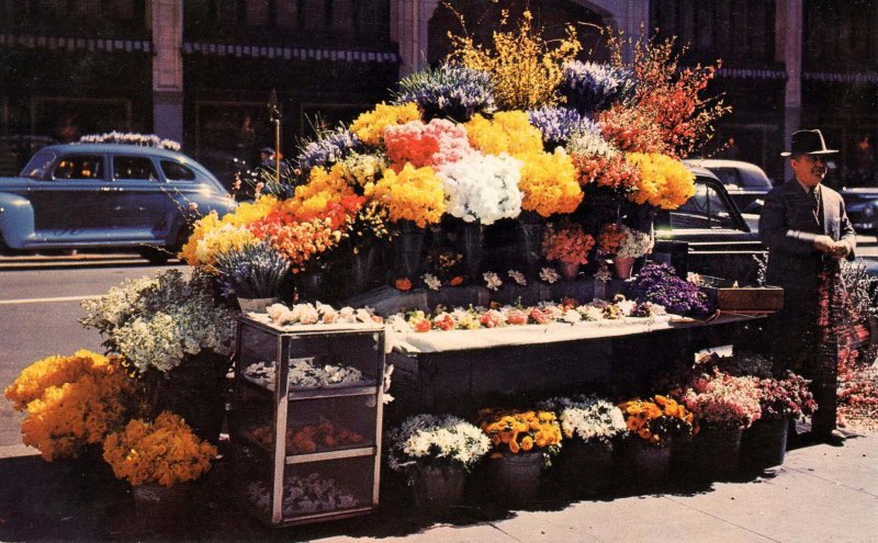 CA - San Francisco. Flower Vendor