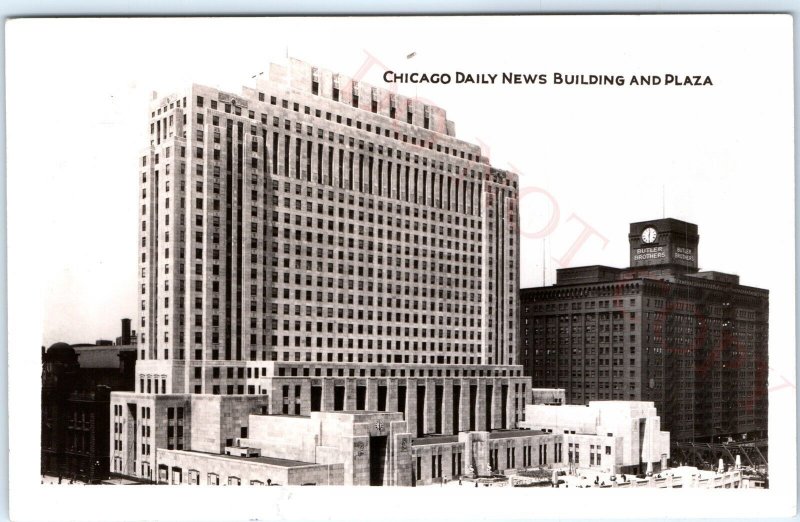 c1940s Chicago RPPC Daily News Building Plaza Real Photo Postcard Art Deco A92