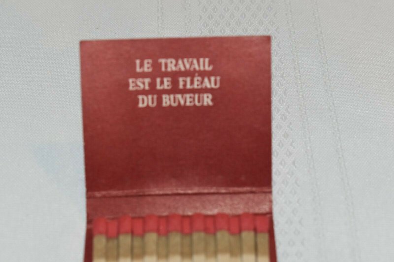 Gaslight Club Paris France Girls Chorus Line 30 Strike 3D Matchbook