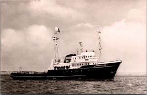 MT Barentsz-Zee Smit & Co's Internationale Sleepdienst Tug Boat Ship RPPC C018