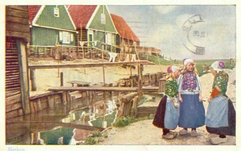 Netherlands Marken village dutch girls type early postcard