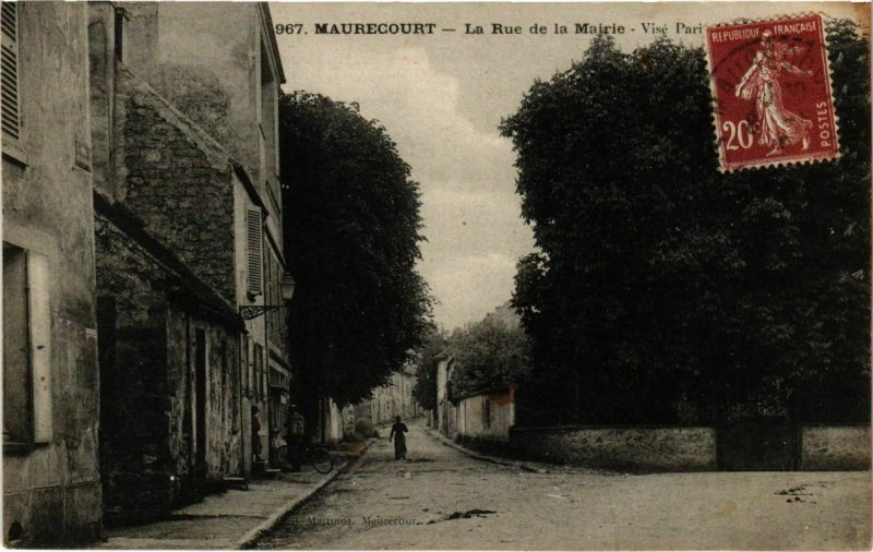 CPA MAURECOURT - La Rue de la Mairie - Vise PARIS (102426)