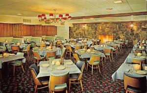 FLAGSTAFF, AZ Arizona  HOLIDAY INN~Interior Dining  ROUTE 66   Roadside Postcard