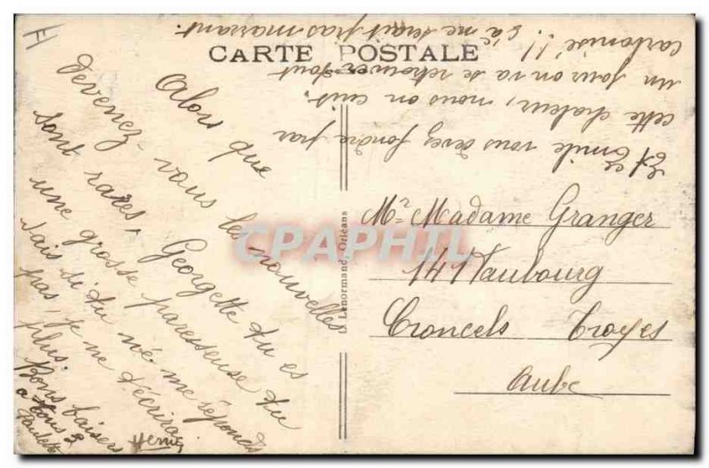 Old Postcard Montargis Bank Caisse d & # 39Epargne and the garden of the city...