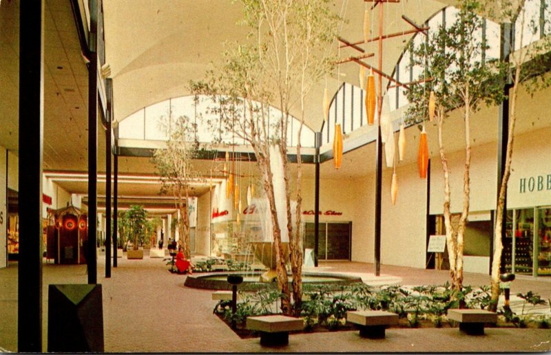 Mississippi Edgeater Park Edgewater Plaza Motel Interior