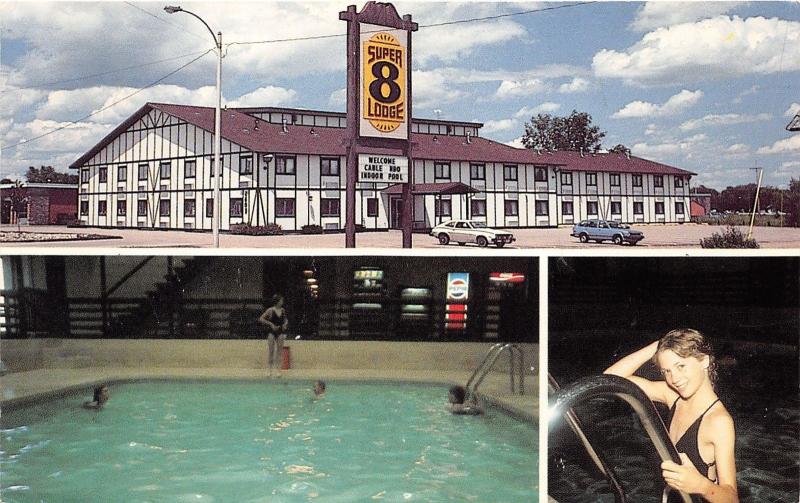 Grand Island Nebraska~Super 8 Lodge @ South Locust Street~Swimming Pool~1970s Pc