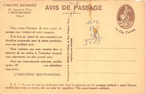 B216 Ecuador Fabrication des boutons de Corozo Industry Advertising postcard