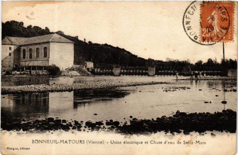 CPA Bonneuil-Matours Usine electrique et Chute d'eau de Saint-Mars (613161)