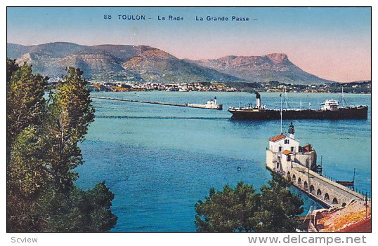 Cargo Ship, La Rade, La Grande Passe, Toulon (Var), France, 1900-1910s