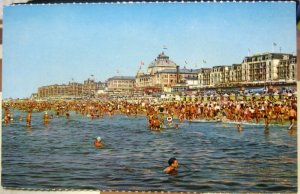 Netherlands Scheveningen Strand met Kurhaus - unposted