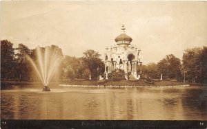 G84/ St Louis 1911 Missouri RPPC Postcard Park Fountain Bandstand