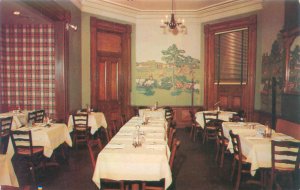 Washington DC Tally Ho Restaurant, Hunt Room Chrome Postcard Unused