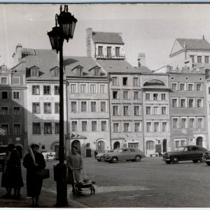 c1950 Warsaw Old Town, Poland RPPC Warszawa Stare Miasto Real Photo Market A75