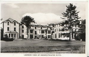 Cumbria Postcard - Lakeside View of Derwentwater Hotel - Real Photo - Ref TZ8879