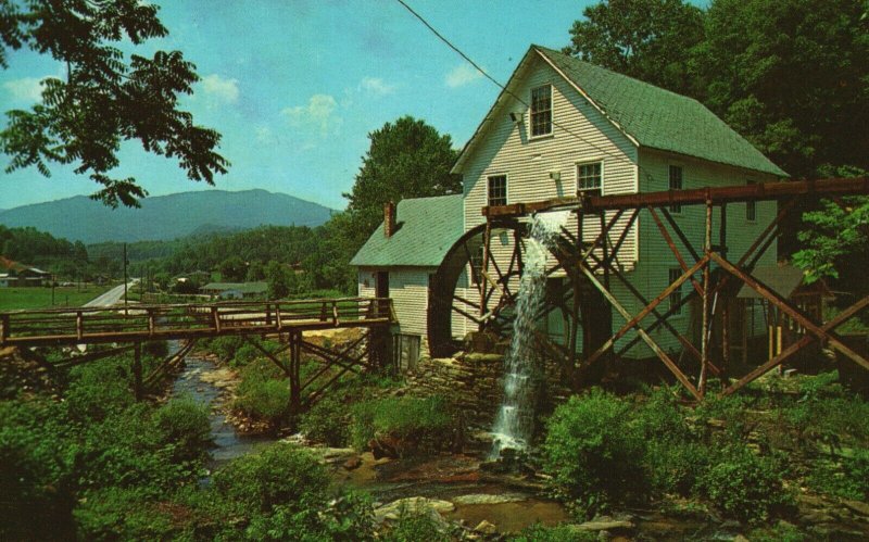 Vintage Postcard The Old Mill at Cherokee North Carolina NC Color King