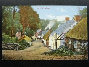 Ireland Irish AN IRISH VILLAGE - Old Postcard