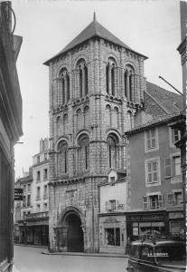 BR17452 Poitiers eglise Saint Porchaire  france
