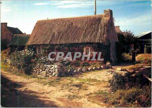 Postcard Modern Brittany in Colors Chaumiere Bretonne Fleurie