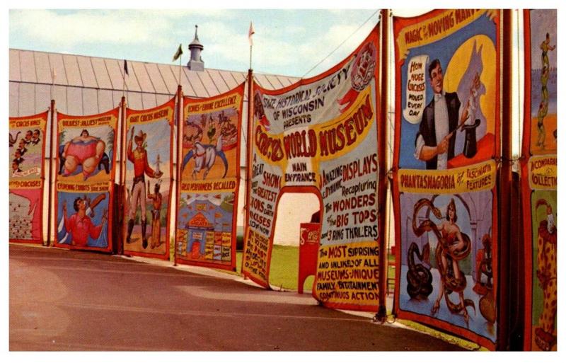 Wisconsin Baraboo, Circus World Museum , Banner