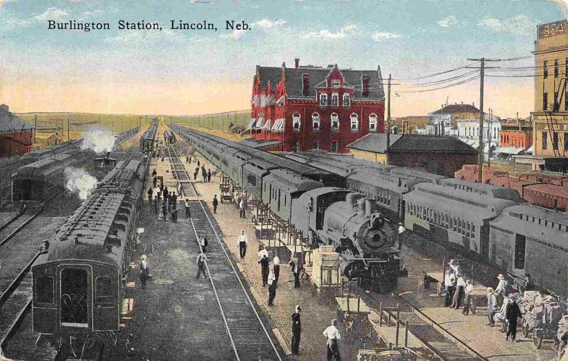 Burlington Railroad Depot Trains Lincoln Nebraska 1915 postcard