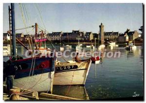 Modern Postcard Roscoff Finistere the bottom of the harbor and the lighthouse