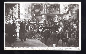 ROY008 - Queen Victoria - Knighting Herbert Ashman Esq. - Bristol - postcard