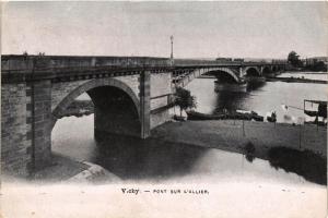 CPA VICHY Pont sur l'ALLIER (682757)