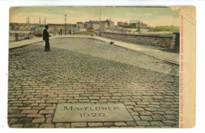 UK - England, Plymouth. Barbican, Mayflower Stone  (crease)