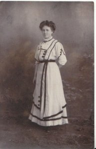 Ancestors Postcard - Real Photo of a Smartly Dressed Lady - TZ12245