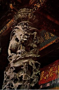 Taiwan Taipei City Lung Shan Temple Carved Pillars