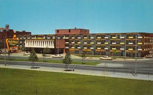 Nashville Tennessee 1960s Postcard Capitol Hill Holiday Inn Motel