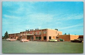 Ontario  Canada  Caswell Motor Hotel   Postcard