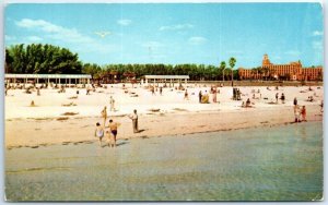 Postcard - Municipal Spa Beach And Vinoy Park Hotel - St. Petersburg, Florida