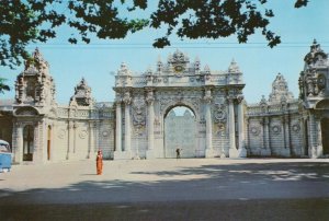 Turkey Postcard - Istanbul ve Saheserleri - Dolmabahce Portal     RR7755