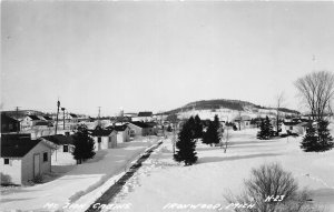 J42/ Ironwood Michigan RPPC Postcard c1940s Mt Zion Cabins Winter  182