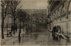 CPA Clichy Place des Fetes (1314157)