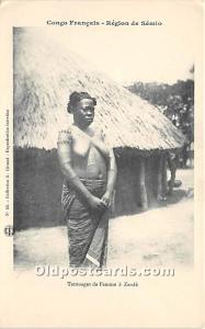Congo Francais Region de Semio Tatouages de Femme a Zande African Nude Postcard