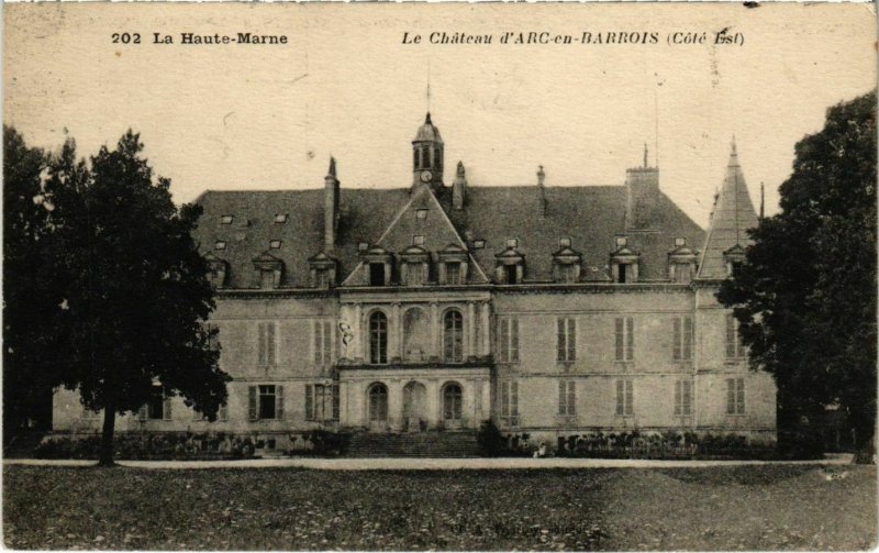 CPA La Haute MARNE - Le Chateau d'Arc en Barrois (995063)