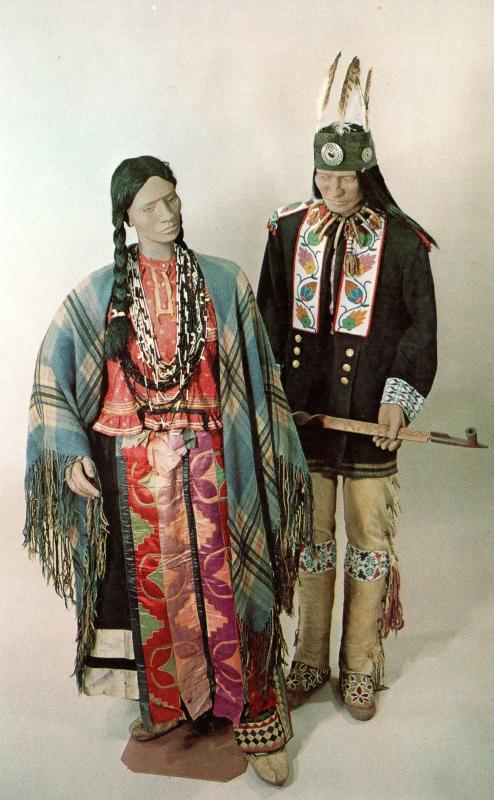 US  PC1713 FORMAL DRESS OF WISCONSIN INDIANS