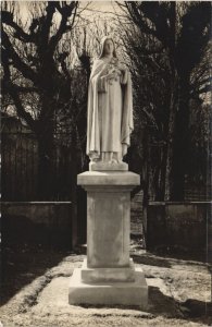 CPA LISIEUX Statue de Sainte-Therese de l'Enfant-Jesus (1227400)