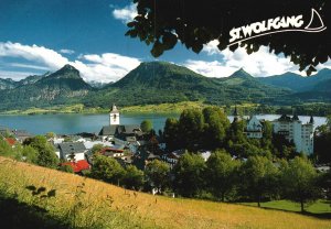 Postcard 1995 St. Wolfgang Kunstverlag Picturesque View Mountains Houses Austria