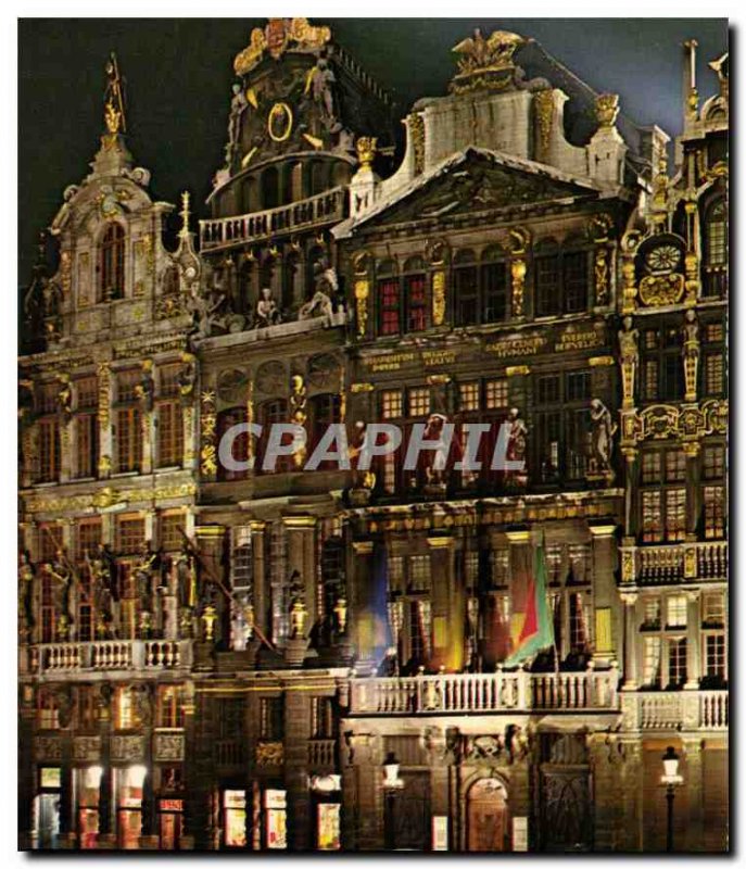 Postcard Modern Brussels Grand Place at night