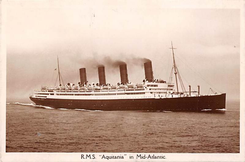 R.M.S. Aquitania in Mid Atlantic Oceanliner Ship Cunard Line Ship Steamer Unu...