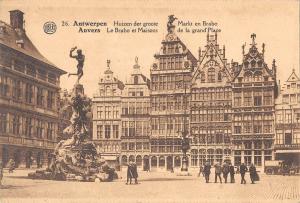 BR70799 anvers le brabo et maison de la grand place belgium